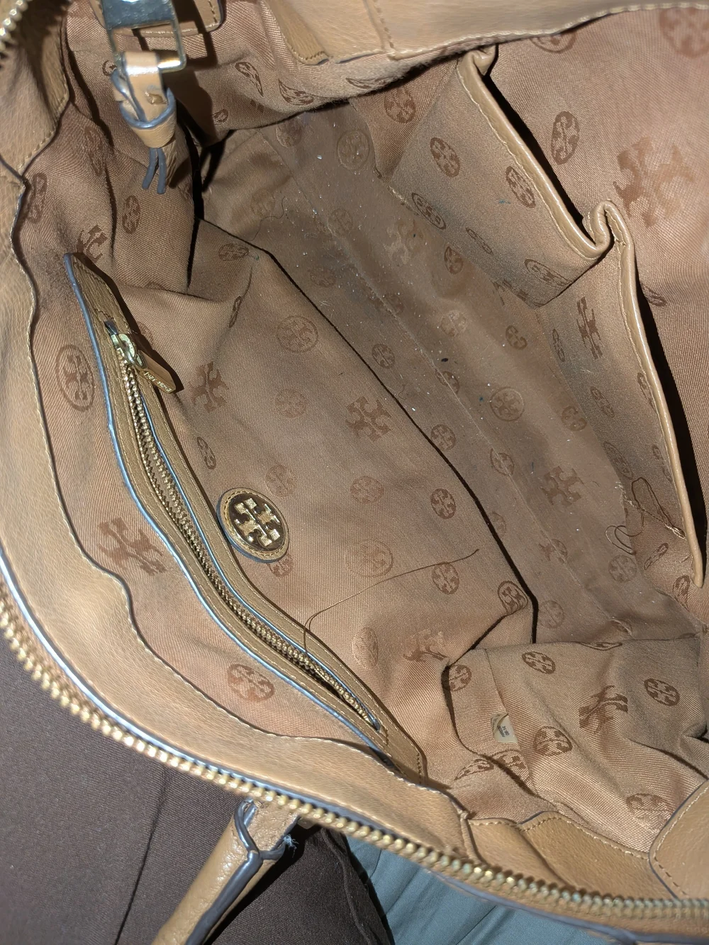 Tory Burch structured pebbled